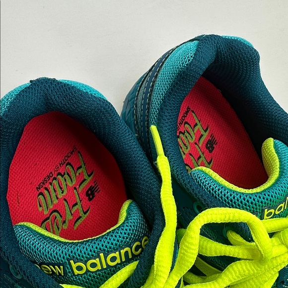 NEW BALANCE Fresh Foam Hierro Trail WTHIERT Teal Green Shoes Women's Size 7.5 - Picture 14 of 16